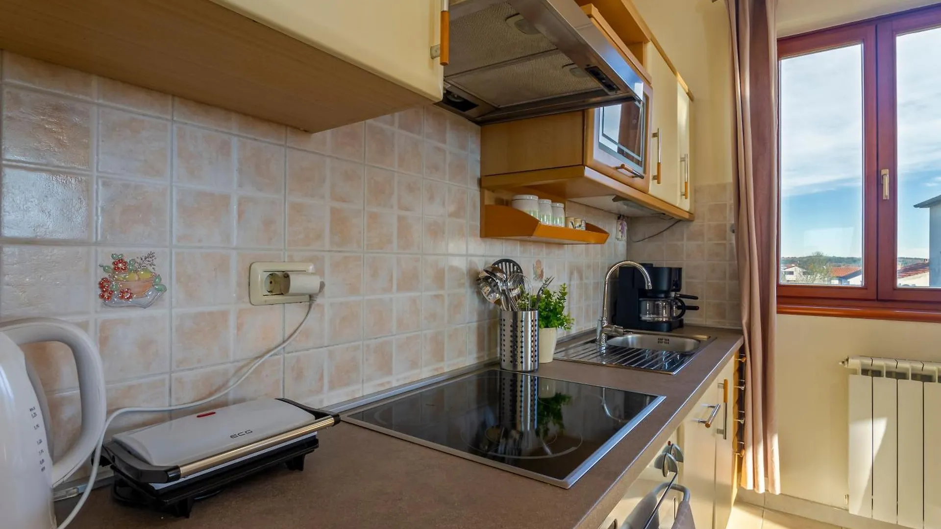 Apartman Mirjan Pula 0*,  Croatia