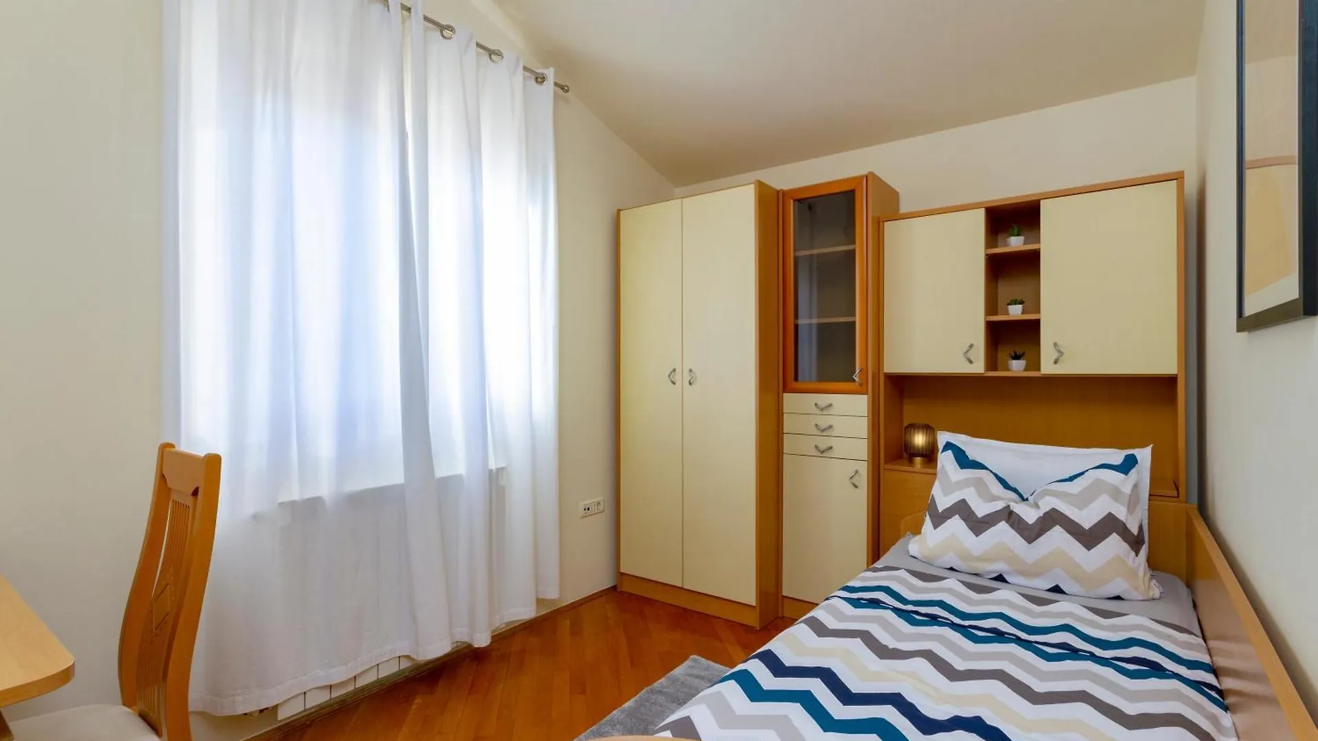 Apartman Mirjan Pula Apartment